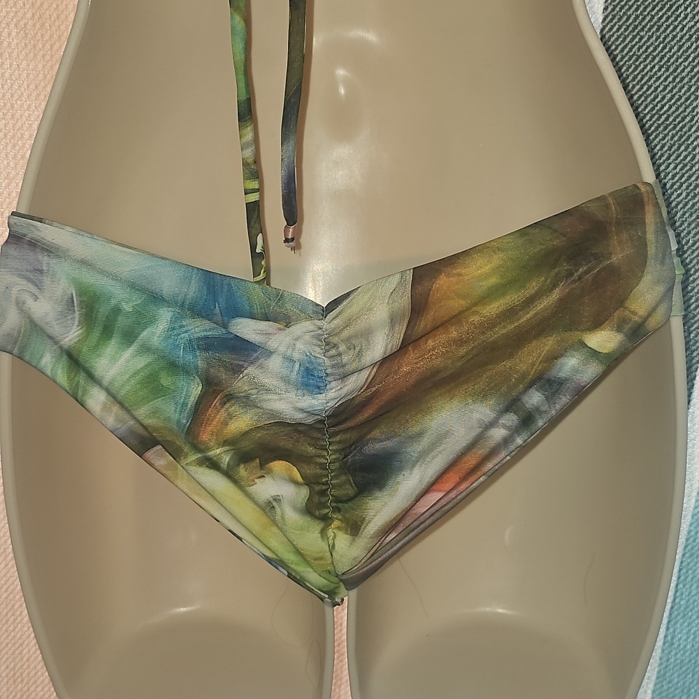 Women’s Multicolor Marble Triangle Bikini Set View 5